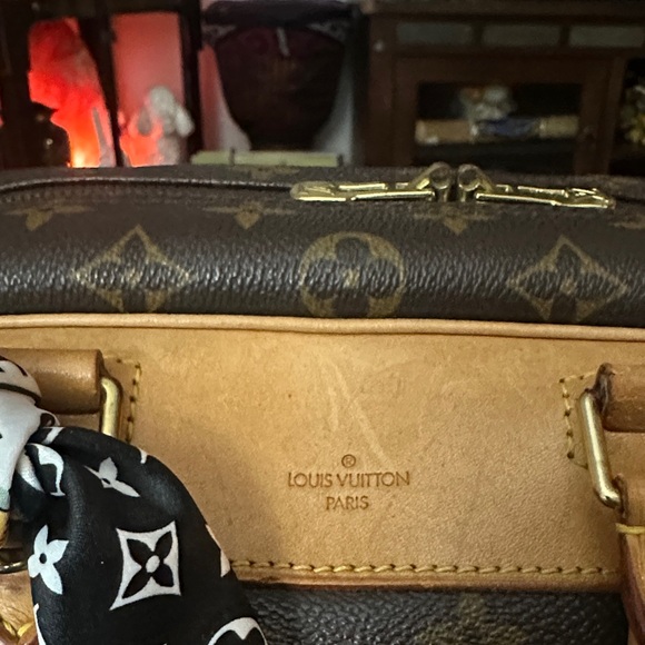 Louis Vuitton Deauville Brown Monogram Bag with Scarf Accent - Picture 2 of 16